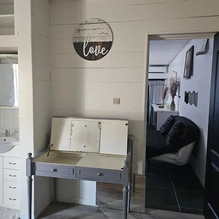 Privatunterkunft Chezoulalandaise