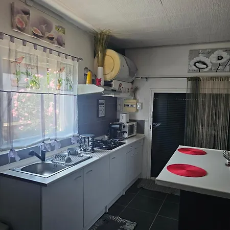 Privatunterkunft Chezoulalandaise