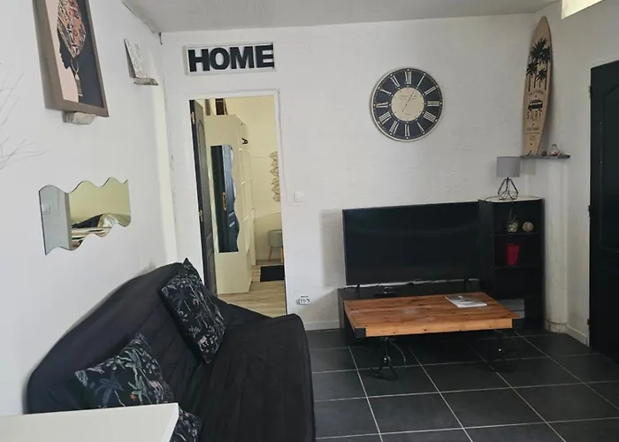 Chezoulalandaise Δωμάτια σε οικογενειακή κατοικία *